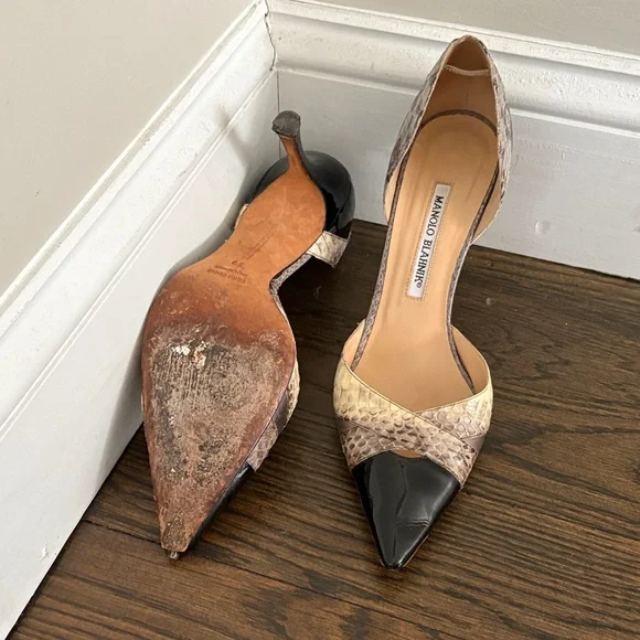 Manolo Blahnik Snakeskin and Black Heels - Picture 3 of 4